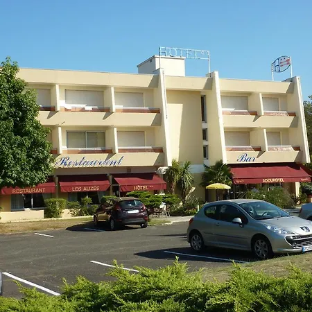 Hotel Adourotel 2*