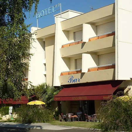 Adourotel Hotel 2*